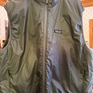 Patagonia Men's Charcoal Vest